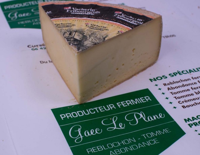 Vacherin Fribourgeois ou cremoso